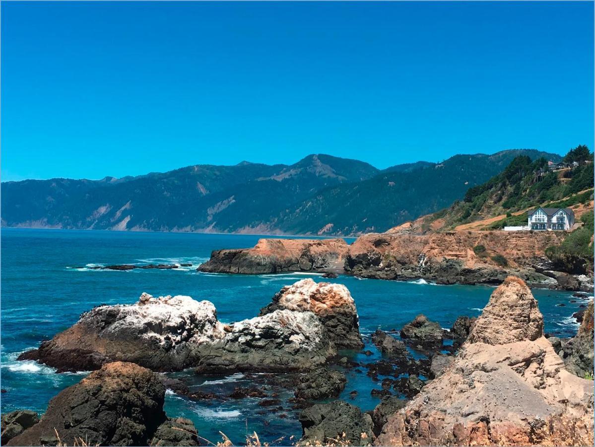 The Castle Inn Of The Lost Coast Shelter Cove Eksteriør bilde